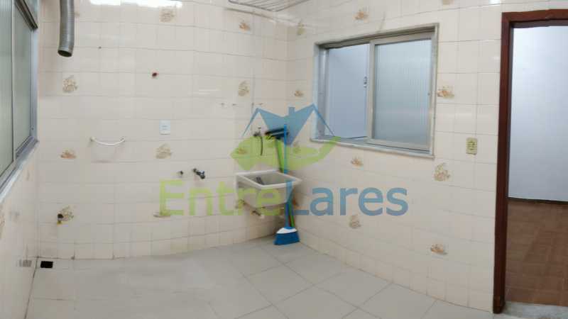 Conheça 25_Lavanderia do imóvel - Jardim Guanabara sala com varanda, 3 quartos planejados sendo 1 suíte com hidromassagem com varanda com vista mar, cozinha ampla com armários. 2 vagas de garagem sendo 1 coberta. Rua Agostinho dos Santos. - ILAP30311 - 26 25_Lavanderia - Jardim Guanabara sala com varanda, 3 quartos planejados sendo 1 suíte com hidromassagem com varanda com vista mar, cozinha ampla com armários. 2 vagas de garagem sendo 1 coberta. Rua Agostinho dos Santos. - ILAP30311 - 26