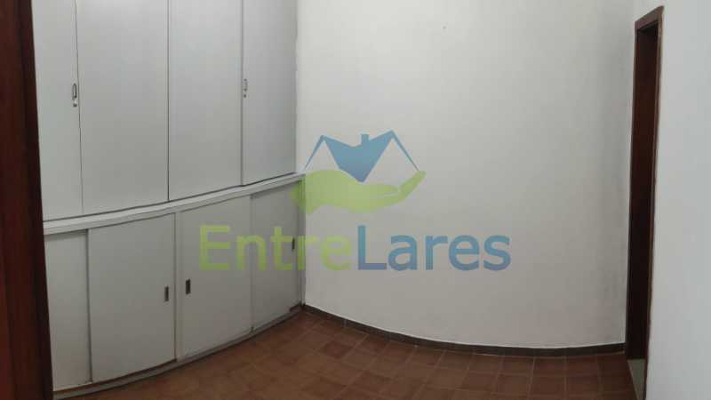 Conheça 28_QuartoFundos do imóvel - Jardim Guanabara sala com varanda, 3 quartos planejados sendo 1 suíte com hidromassagem com varanda com vista mar, cozinha ampla com armários. 2 vagas de garagem sendo 1 coberta. Rua Agostinho dos Santos. - ILAP30311 - 29 28_QuartoFundos - Jardim Guanabara sala com varanda, 3 quartos planejados sendo 1 suíte com hidromassagem com varanda com vista mar, cozinha ampla com armários. 2 vagas de garagem sendo 1 coberta. Rua Agostinho dos Santos. - ILAP30311 - 29