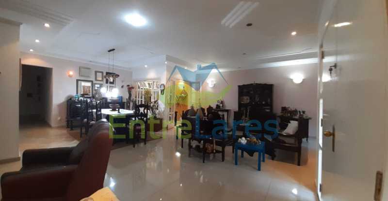 Conheça A8 do imóvel - Jardim Guanabara 3 Quartos todos suítes, varanda, piscina, Área Gourmet, 3 Vagas - ILCA30129 - 7 A8 - Jardim Guanabara 3 Quartos todos suítes, varanda, piscina, Área Gourmet, 3 Vagas - ILCA30129 - 7