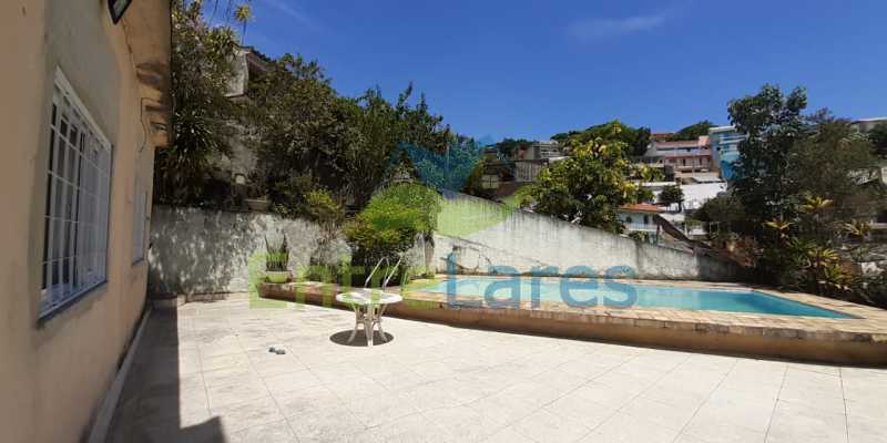 Conheça J3 do imóvel - Tauá, excelente casa duplex com ampla área de lazer com piscina, 4 quartos sendo 2 suítes, varandão. Vasta área de terreno - Vaga para 4 carros. - ILCA40102 - 28 J3 - Tauá, excelente casa duplex com ampla área de lazer com piscina, 4 quartos sendo 2 suítes, varandão. Vasta área de terreno - Vaga para 4 carros. - ILCA40102 - 28