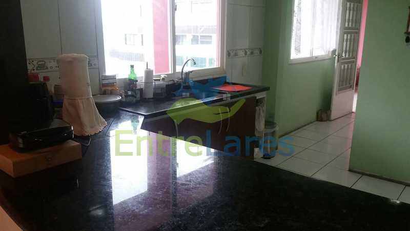 Conheça 60 do imóvel - Jardim Guanabara 6 quartos, sendo 2 suítes, Vista mar, piscina, 3 vagas. Rua Conquista - ILCA60011 - 28 60 - Jardim Guanabara 6 quartos, sendo 2 suítes, Vista mar, piscina, 3 vagas. Rua Conquista - ILCA60011 - 28
