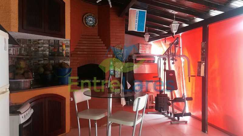 Conheça 13 do imóvel - Casa nas Pitangueiras - Estilo colonial - Vista Baía de Guanabara, 5 quartos, 2 vagas de garagem, sauna, piscina. Rua Pracinha José Varela - ILCA50031 - 10 13 - Casa nas Pitangueiras - Estilo colonial - Vista Baía de Guanabara, 5 quartos, 2 vagas de garagem, sauna, piscina. Rua Pracinha José Varela - ILCA50031 - 10