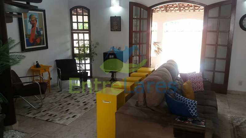 Conheça 18a do imóvel - Casa nas Pitangueiras - Estilo colonial - Vista Baía de Guanabara, 5 quartos, 2 vagas de garagem, sauna, piscina. Rua Pracinha José Varela - ILCA50031 - 12 18a - Casa nas Pitangueiras - Estilo colonial - Vista Baía de Guanabara, 5 quartos, 2 vagas de garagem, sauna, piscina. Rua Pracinha José Varela - ILCA50031 - 12