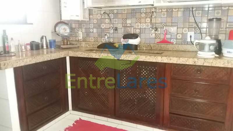 Conheça 46 do imóvel - Casa nas Pitangueiras - Estilo colonial - Vista Baía de Guanabara, 5 quartos, 2 vagas de garagem, sauna, piscina. Rua Pracinha José Varela - ILCA50031 - 28 46 - Casa nas Pitangueiras - Estilo colonial - Vista Baía de Guanabara, 5 quartos, 2 vagas de garagem, sauna, piscina. Rua Pracinha José Varela - ILCA50031 - 28