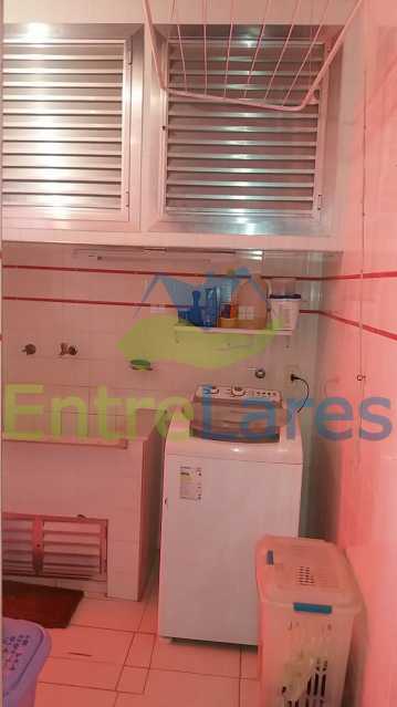 Conheça 52 do imóvel - Casa nas Pitangueiras - Estilo colonial - Vista Baía de Guanabara, 5 quartos, 2 vagas de garagem, sauna, piscina. Rua Pracinha José Varela - ILCA50031 - 31 52 - Casa nas Pitangueiras - Estilo colonial - Vista Baía de Guanabara, 5 quartos, 2 vagas de garagem, sauna, piscina. Rua Pracinha José Varela - ILCA50031 - 31