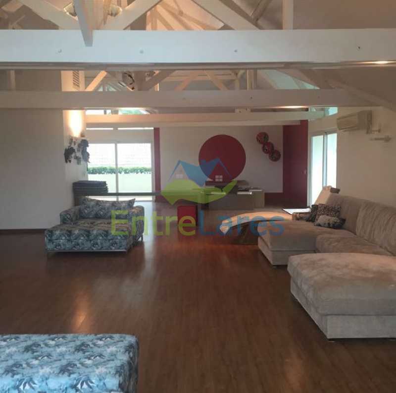 Conheça 26 do imóvel - Estrada da Barra da Tijuca - Condomínio Reserva Itanhangá. Mansão espetacular, Casa com 1.300 metros, 5 suítes com closet, 4 vagas de garagem, boate, piscina, sauna com hidromassagem, riacho. - ILCN50001 - 20 26 - Estrada da Barra da Tijuca - Condomínio Reserva Itanhangá. Mansão espetacular, Casa com 1.300 metros, 5 suítes com closet, 4 vagas de garagem, boate, piscina, sauna com hidromassagem, riacho. - ILCN50001 - 20