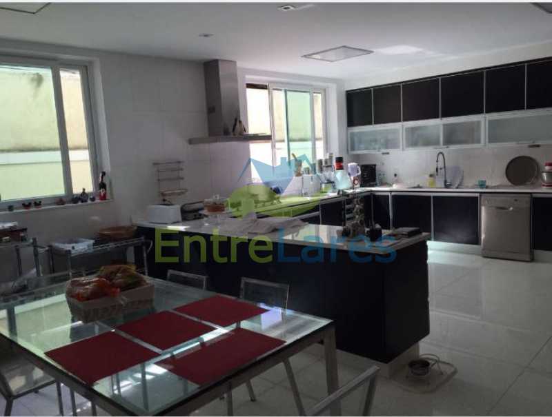 Conheça 50 do imóvel - Estrada da Barra da Tijuca - Condomínio Reserva Itanhangá. Mansão espetacular, Casa com 1.300 metros, 5 suítes com closet, 4 vagas de garagem, boate, piscina, sauna com hidromassagem, riacho. - ILCN50001 - 24 50 - Estrada da Barra da Tijuca - Condomínio Reserva Itanhangá. Mansão espetacular, Casa com 1.300 metros, 5 suítes com closet, 4 vagas de garagem, boate, piscina, sauna com hidromassagem, riacho. - ILCN50001 - 24