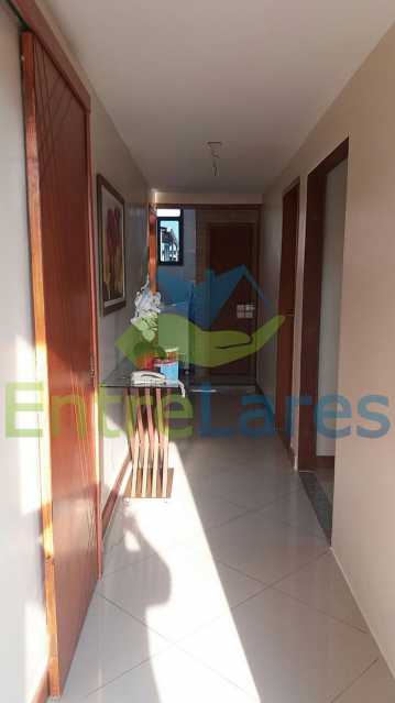 Conheça 70 do imóvel - Casas na Portuguesa, 4 quartos sendo 1 suíte, 1 vaga de garagem. Rua Amanda Guimarães. - ILCA40066 - 23 70 - Casas na Portuguesa, 4 quartos sendo 1 suíte, 1 vaga de garagem. Rua Amanda Guimarães. - ILCA40066 - 23