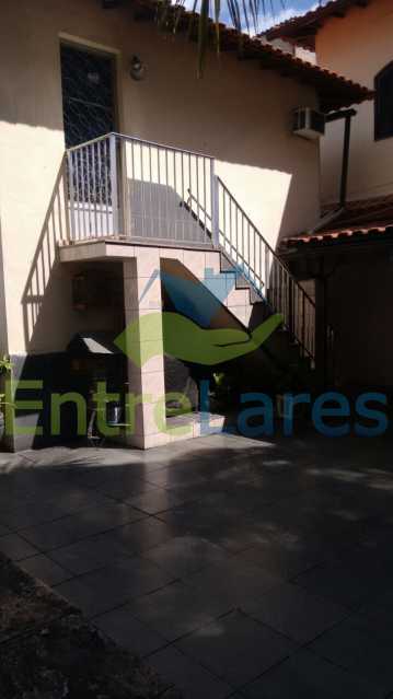 Conheça 15 do imóvel - Casa com edícula no Bancários 7 quartos sendo 4 suítes, 5 vagas de garagem, piscina, churrasqueira e sauna. - ILCA70002 - 12 15 - Casa com edícula no Bancários 7 quartos sendo 4 suítes, 5 vagas de garagem, piscina, churrasqueira e sauna. - ILCA70002 - 12