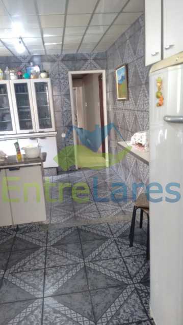 Conheça 58 do imóvel - Casa com edícula no Bancários 7 quartos sendo 4 suítes, 5 vagas de garagem, piscina, churrasqueira e sauna. - ILCA70002 - 28 58 - Casa com edícula no Bancários 7 quartos sendo 4 suítes, 5 vagas de garagem, piscina, churrasqueira e sauna. - ILCA70002 - 28
