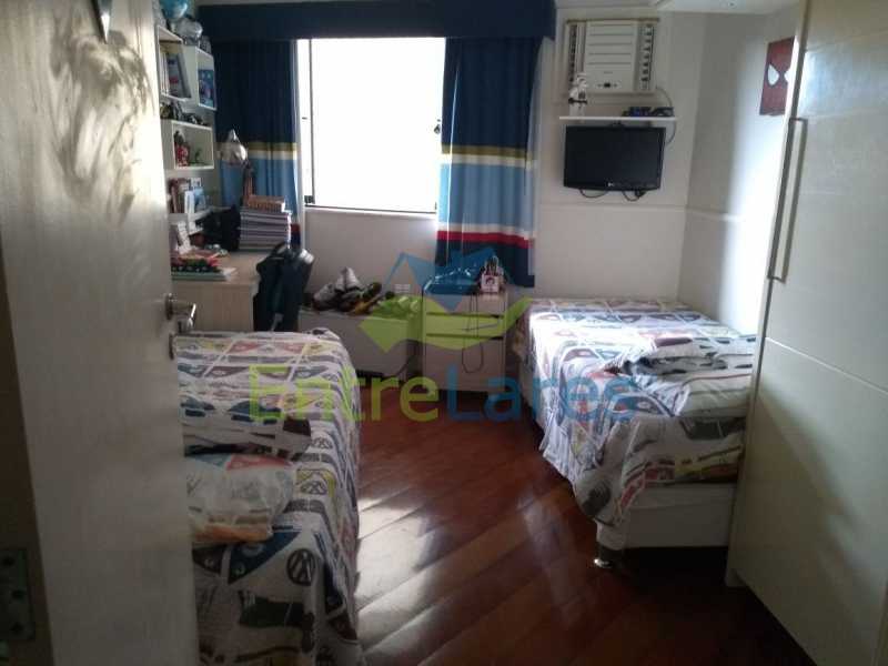 Conheça 28 do imóvel - Apartamento no Jardim Guanabara 3 quartos sendo 1 suíte com hidromassagem, 2 varandas, 2 vagas de garagem. Excelente imóvel na Rua Quirino dos Santos. - ILAP30204 - 24 28 - Apartamento no Jardim Guanabara 3 quartos sendo 1 suíte com hidromassagem, 2 varandas, 2 vagas de garagem. Excelente imóvel na Rua Quirino dos Santos. - ILAP30204 - 24