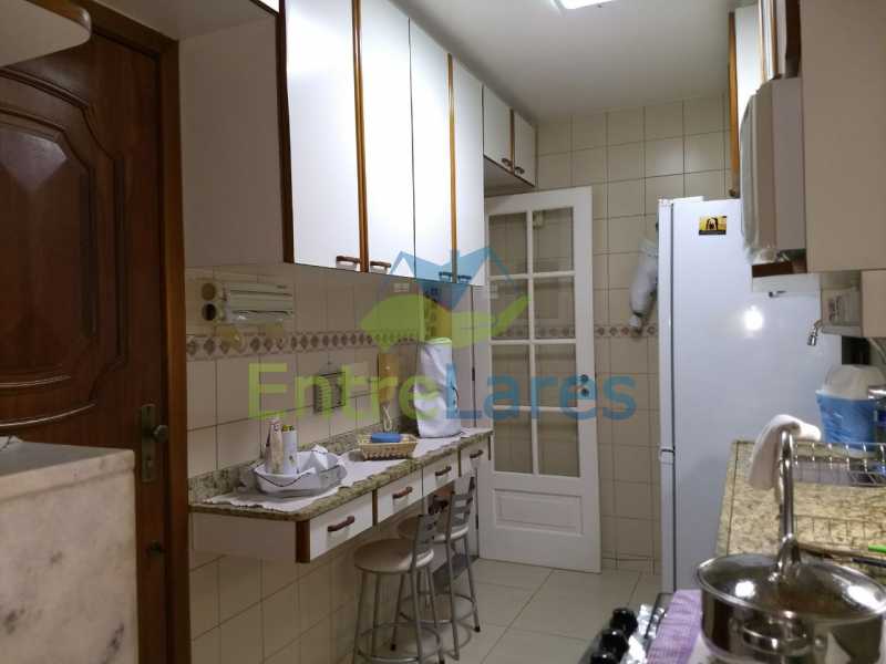 Conheça 38 do imóvel - Apartamento no Cacuia 2 quartos, varanda, dependência completa, 2 vagas de garagem. Estrada da Bica. - ILAP20335 - 14 38 - Apartamento no Cacuia 2 quartos, varanda, dependência completa, 2 vagas de garagem. Estrada da Bica. - ILAP20335 - 14