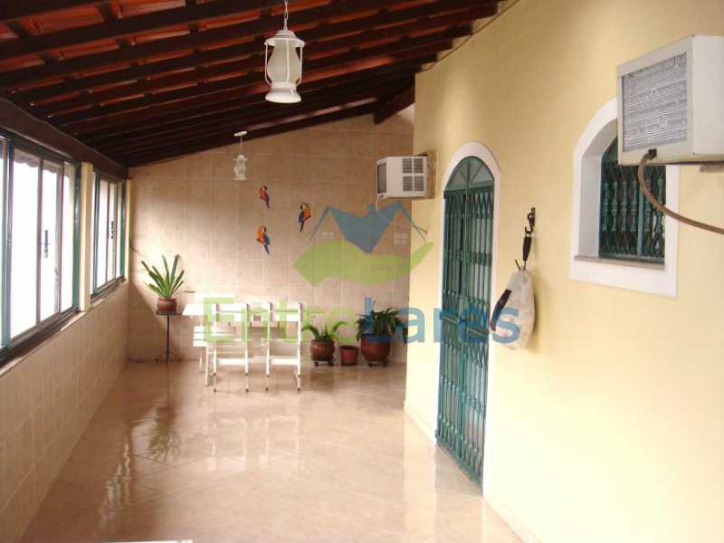 Conheça 7 do imóvel - Apartamento tipo casa no Moneró 4 quartos sendo 2 suítes com closet, 4 vagas de garagem. Estrada Governador Chagas Freitas - ILCA40107 - 5 7 - Apartamento tipo casa no Moneró 4 quartos sendo 2 suítes com closet, 4 vagas de garagem. Estrada Governador Chagas Freitas - ILCA40107 - 5