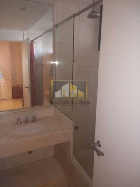 Conheça WhatsApp Image 2018-03-24 at 1 do imóvel - Apartamento 3 quartos à venda Barra da Tijuca, Rio de Janeiro - R$ 4.999.000 - LPAP30237 - 21 WhatsApp Image 2018-03-24 at 1 - Apartamento 3 quartos à venda Barra da Tijuca, Rio de Janeiro - R$ 4.999.000 - LPAP30237 - 21