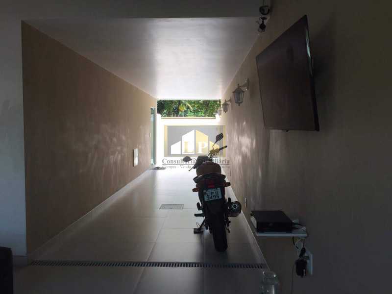Conheça IMG-20181213-WA0035 do imóvel - Casa em Condominio Condomínio LIBERTY HOUSE, Avenida Ministro Afrânio Costa,Barra da Tijuca,Rio de Janeiro,RJ À Venda,4 Quartos,260m² - LPCN40024 - 24 IMG-20181213-WA0035 - Casa em Condominio Condomínio LIBERTY HOUSE, Avenida Ministro Afrânio Costa,Barra da Tijuca,Rio de Janeiro,RJ À Venda,4 Quartos,260m² - LPCN40024 - 24