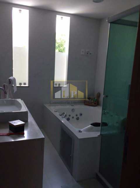 Conheça IMG-20181213-WA0051 do imóvel - Casa em Condominio Condomínio LIBERTY HOUSE, Avenida Ministro Afrânio Costa,Barra da Tijuca,Rio de Janeiro,RJ À Venda,4 Quartos,260m² - LPCN40024 - 22 IMG-20181213-WA0051 - Casa em Condominio Condomínio LIBERTY HOUSE, Avenida Ministro Afrânio Costa,Barra da Tijuca,Rio de Janeiro,RJ À Venda,4 Quartos,260m² - LPCN40024 - 22
