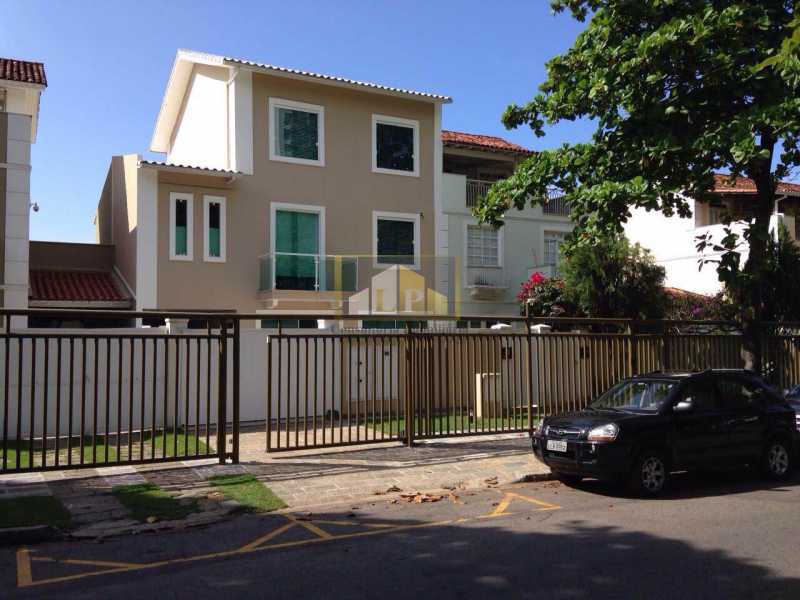 Conheça IMG-20181213-WA0052 do imóvel - Casa em Condominio Condomínio LIBERTY HOUSE, Avenida Ministro Afrânio Costa,Barra da Tijuca,Rio de Janeiro,RJ À Venda,4 Quartos,260m² - LPCN40024 - 1 IMG-20181213-WA0052 - Casa em Condominio Condomínio LIBERTY HOUSE, Avenida Ministro Afrânio Costa,Barra da Tijuca,Rio de Janeiro,RJ À Venda,4 Quartos,260m² - LPCN40024 - 1