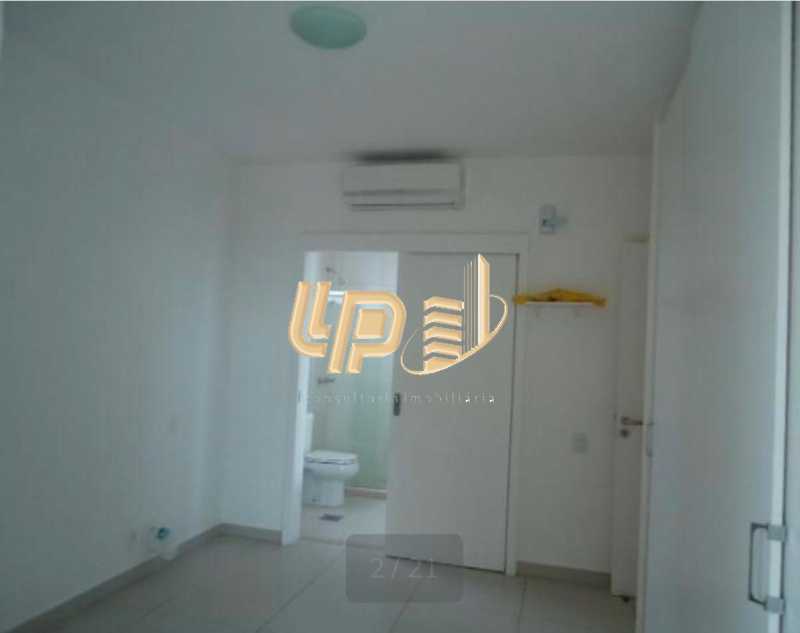 Conheça PHOTO-2019-10-11-10-01-54_1 do imóvel - Apartamento À Venda no Condomínio PARQUE DAS ROSAS - Barra da Tijuca - Rio de Janeiro - RJ - LPAP20793 - 3 PHOTO-2019-10-11-10-01-54_1 - Apartamento À Venda no Condomínio PARQUE DAS ROSAS - Barra da Tijuca - Rio de Janeiro - RJ - LPAP20793 - 3