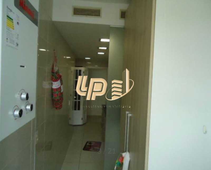 Conheça PHOTO-2019-10-11-10-01-54_8 do imóvel - Apartamento À Venda no Condomínio PARQUE DAS ROSAS - Barra da Tijuca - Rio de Janeiro - RJ - LPAP20793 - 10 PHOTO-2019-10-11-10-01-54_8 - Apartamento À Venda no Condomínio PARQUE DAS ROSAS - Barra da Tijuca - Rio de Janeiro - RJ - LPAP20793 - 10