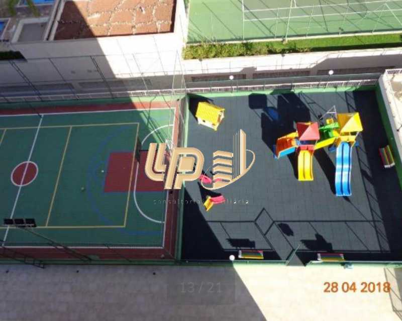 Conheça PHOTO-2019-10-11-10-01-54_11 do imóvel - Apartamento À Venda no Condomínio PARQUE DAS ROSAS - Barra da Tijuca - Rio de Janeiro - RJ - LPAP20793 - 13 PHOTO-2019-10-11-10-01-54_11 - Apartamento À Venda no Condomínio PARQUE DAS ROSAS - Barra da Tijuca - Rio de Janeiro - RJ - LPAP20793 - 13