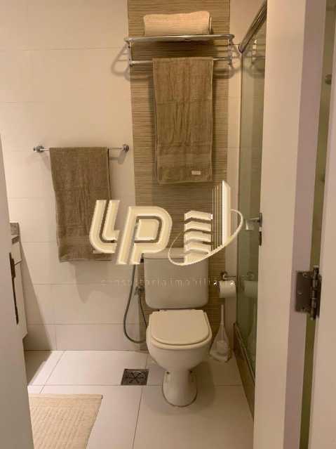 Conheça PHOTO-2019-09-16-11-52-03 do imóvel - Apartamento À Venda no Condomínio ABM - Barra da Tijuca - Rio de Janeiro - RJ - LPAP20805 - 16 PHOTO-2019-09-16-11-52-03 - Apartamento À Venda no Condomínio ABM - Barra da Tijuca - Rio de Janeiro - RJ - LPAP20805 - 16