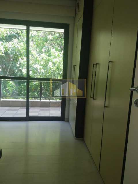 Conheça WhatsApp Image 2019-04-05 at 1 do imóvel - Apartamento Para Alugar no Condomínio NOVA IPANEMA - Barra da Tijuca - Rio de Janeiro - RJ - LPAP30351 - 11 WhatsApp Image 2019-04-05 at 1 - Apartamento Para Alugar no Condomínio NOVA IPANEMA - Barra da Tijuca - Rio de Janeiro - RJ - LPAP30351 - 11
