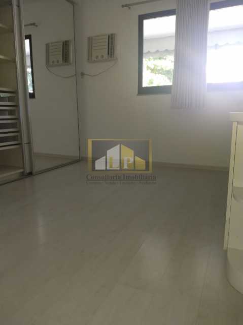 Conheça WhatsApp Image 2019-04-05 at 1 do imóvel - Apartamento Para Alugar no Condomínio NOVA IPANEMA - Barra da Tijuca - Rio de Janeiro - RJ - LPAP30351 - 20 WhatsApp Image 2019-04-05 at 1 - Apartamento Para Alugar no Condomínio NOVA IPANEMA - Barra da Tijuca - Rio de Janeiro - RJ - LPAP30351 - 20