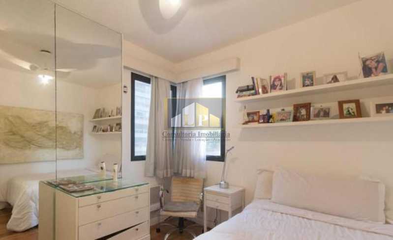 Conheça PHOTO-2019-05-14-11-22-11_1 do imóvel - Apartamento Para Alugar no Condomínio ALFA BARRA - Barra da Tijuca - Rio de Janeiro - RJ - LPAP40126 - 13 PHOTO-2019-05-14-11-22-11_1 - Apartamento Para Alugar no Condomínio ALFA BARRA - Barra da Tijuca - Rio de Janeiro - RJ - LPAP40126 - 13
