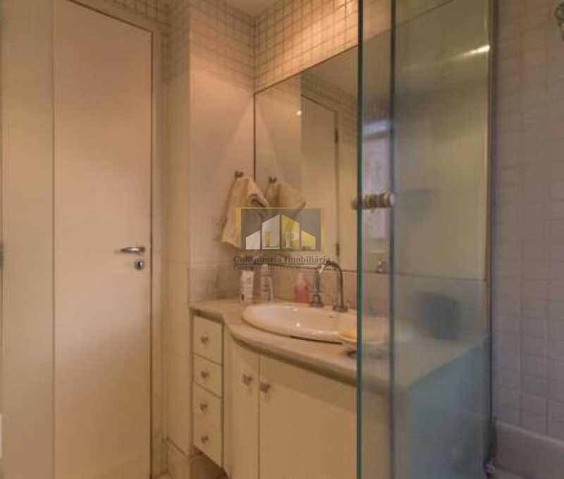 Conheça PHOTO-2019-05-14-11-22-13 do imóvel - Apartamento Para Alugar no Condomínio ALFA BARRA - Barra da Tijuca - Rio de Janeiro - RJ - LPAP40126 - 16 PHOTO-2019-05-14-11-22-13 - Apartamento Para Alugar no Condomínio ALFA BARRA - Barra da Tijuca - Rio de Janeiro - RJ - LPAP40126 - 16