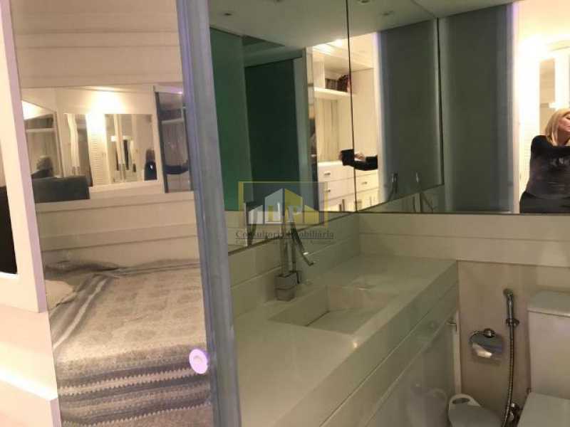 Conheça WhatsApp Image 2019-06-11 at 1 do imóvel - Apartamento 2 quartos à venda Barra da Tijuca, Rio de Janeiro - R$ 940.000 - LPAP20875 - 14 WhatsApp Image 2019-06-11 at 1 - Apartamento 2 quartos à venda Barra da Tijuca, Rio de Janeiro - R$ 940.000 - LPAP20875 - 14