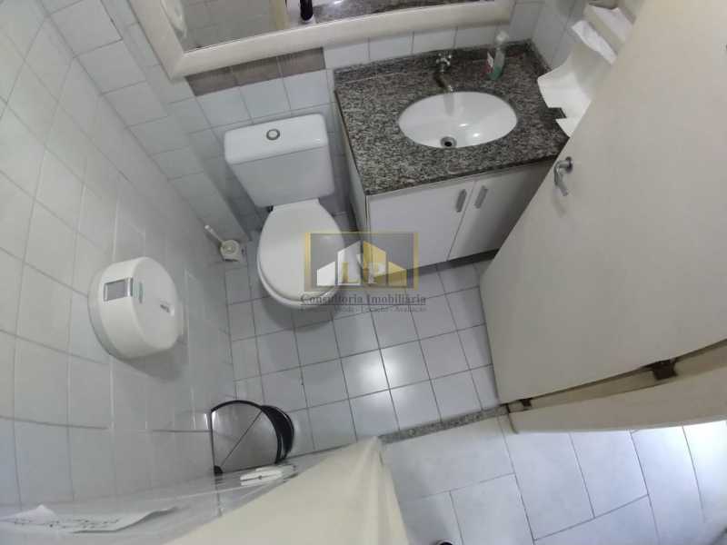Conheça PHOTO-2019-07-05-16-42-15 do imóvel - Sala Comercial Condomínio The Best , Avenida das Américas,Barra da Tijuca, Rio de Janeiro, RJ Para Venda e Aluguel, 90m² - LPSL00081 - 5 PHOTO-2019-07-05-16-42-15 - Sala Comercial Condomínio The Best , Avenida das Américas,Barra da Tijuca, Rio de Janeiro, RJ Para Venda e Aluguel, 90m² - LPSL00081 - 5