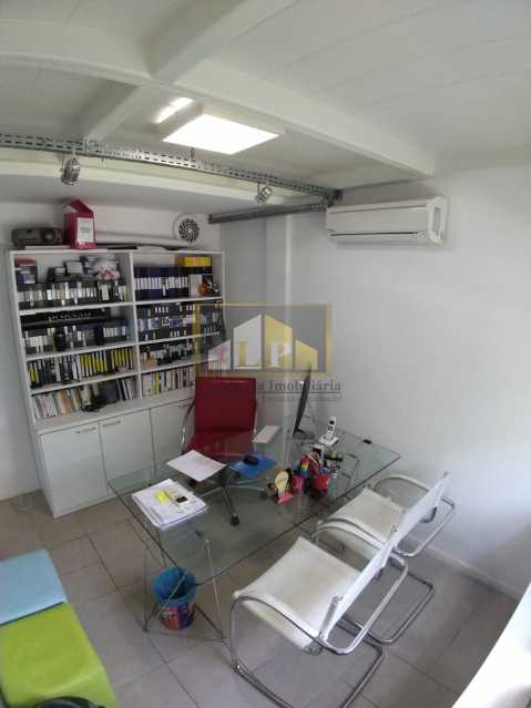 Conheça PHOTO-2019-07-05-16-42-25 do imóvel - Sala Comercial Condomínio The Best , Avenida das Américas,Barra da Tijuca, Rio de Janeiro, RJ Para Venda e Aluguel, 90m² - LPSL00081 - 16 PHOTO-2019-07-05-16-42-25 - Sala Comercial Condomínio The Best , Avenida das Américas,Barra da Tijuca, Rio de Janeiro, RJ Para Venda e Aluguel, 90m² - LPSL00081 - 16