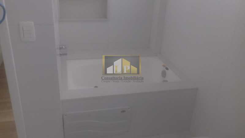 Conheça IMG-20190716-WA0042 do imóvel - Apartamento Condomínio JARDIM OCEANICO, Barra da Tijuca,Rio de Janeiro,RJ À Venda,3 Quartos,185m² - LPAP30363 - 12 IMG-20190716-WA0042 - Apartamento Condomínio JARDIM OCEANICO, Barra da Tijuca,Rio de Janeiro,RJ À Venda,3 Quartos,185m² - LPAP30363 - 12