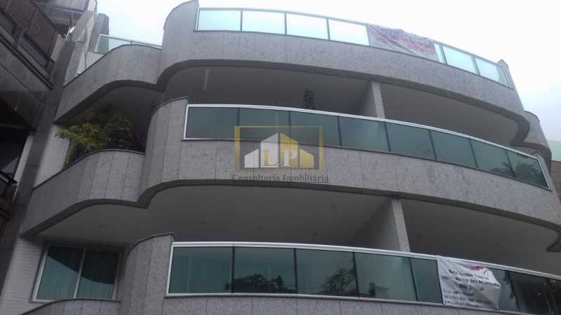 Conheça IMG-20190716-WA0018 do imóvel - Apartamento Condomínio JARDIM OCEANICO, Barra da Tijuca,Rio de Janeiro,RJ À Venda,3 Quartos,185m² - LPAP30363 - 15 IMG-20190716-WA0018 - Apartamento Condomínio JARDIM OCEANICO, Barra da Tijuca,Rio de Janeiro,RJ À Venda,3 Quartos,185m² - LPAP30363 - 15