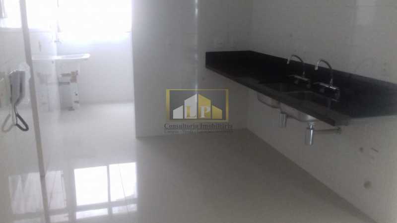 Conheça IMG-20190716-WA0033 do imóvel - Apartamento Condomínio JARDIM OCEANICO, Barra da Tijuca,Rio de Janeiro,RJ À Venda,3 Quartos,185m² - LPAP30363 - 6 IMG-20190716-WA0033 - Apartamento Condomínio JARDIM OCEANICO, Barra da Tijuca,Rio de Janeiro,RJ À Venda,3 Quartos,185m² - LPAP30363 - 6