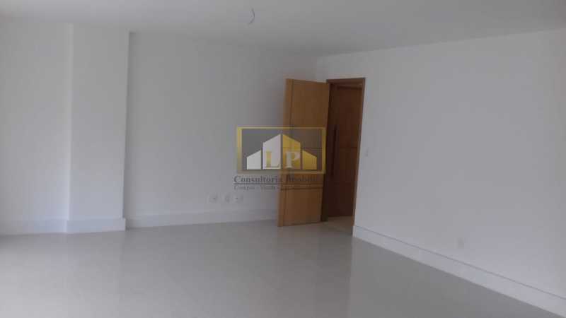 Conheça IMG-20190716-WA0038 do imóvel - Apartamento Condomínio JARDIM OCEANICO, Barra da Tijuca,Rio de Janeiro,RJ À Venda,3 Quartos,185m² - LPAP30363 - 11 IMG-20190716-WA0038 - Apartamento Condomínio JARDIM OCEANICO, Barra da Tijuca,Rio de Janeiro,RJ À Venda,3 Quartos,185m² - LPAP30363 - 11