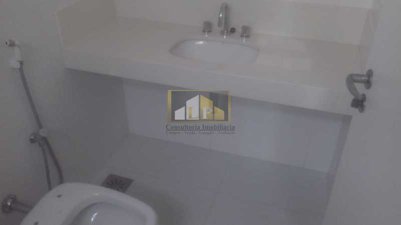 Conheça IMG-20190716-WA0029 do imóvel - Apartamento Condomínio JARDIM OCEANICO, Barra da Tijuca,Rio de Janeiro,RJ À Venda,3 Quartos,185m² - LPAP30363 - 9 IMG-20190716-WA0029 - Apartamento Condomínio JARDIM OCEANICO, Barra da Tijuca,Rio de Janeiro,RJ À Venda,3 Quartos,185m² - LPAP30363 - 9