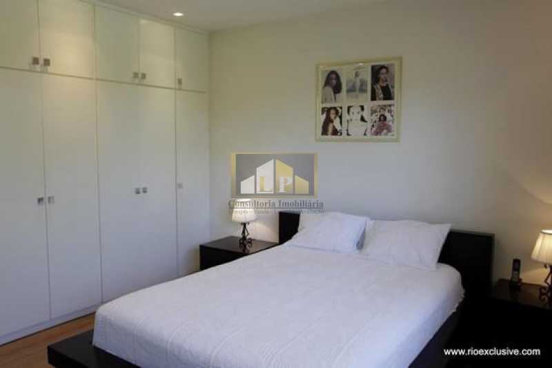 Conheça 7e7e3a1d-7005-41db-9f15-324507 do imóvel - Casa em Condominio Condomínio Mansões , Rua Embaixador Bolitreau Fragoso,Barra da Tijuca,Rio de Janeiro,RJ Para Venda e Aluguel,5 Quartos,600m² - LPCN50027 - 11 7e7e3a1d-7005-41db-9f15-324507 - Casa em Condominio Condomínio Mansões , Rua Embaixador Bolitreau Fragoso,Barra da Tijuca,Rio de Janeiro,RJ Para Venda e Aluguel,5 Quartos,600m² - LPCN50027 - 11