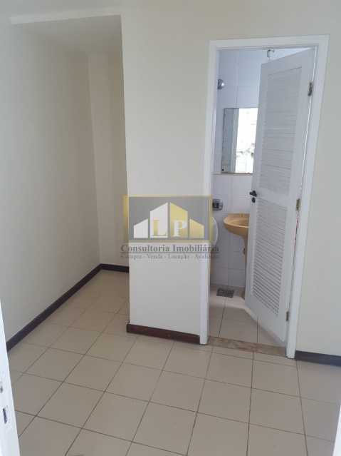 Conheça PHOTO-2019-08-05-15-36-05_1 do imóvel - Casa Para Alugar no Condomínio RESIDENCIAL SANTA MONICA - Barra da Tijuca - Rio de Janeiro - RJ - LPCN40032 - 12 PHOTO-2019-08-05-15-36-05_1 - Casa Para Alugar no Condomínio RESIDENCIAL SANTA MONICA - Barra da Tijuca - Rio de Janeiro - RJ - LPCN40032 - 12