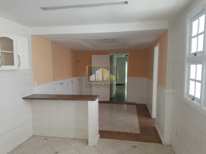Conheça PHOTO-2019-08-05-15-36-07 do imóvel - Casa Para Alugar no Condomínio RESIDENCIAL SANTA MONICA - Barra da Tijuca - Rio de Janeiro - RJ - LPCN40032 - 13 PHOTO-2019-08-05-15-36-07 - Casa Para Alugar no Condomínio RESIDENCIAL SANTA MONICA - Barra da Tijuca - Rio de Janeiro - RJ - LPCN40032 - 13