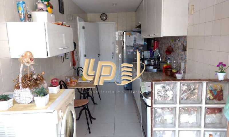 Conheça PHOTO-2019-10-31-12-22-06 do imóvel - Apartamento Condomínio PARQUE DAS ROSAS, Avenida Marechal Henrique Lott,Barra da Tijuca, Rio de Janeiro, RJ À Venda, 2 Quartos, 95m² - LPAP20937 - 6 PHOTO-2019-10-31-12-22-06 - Apartamento Condomínio PARQUE DAS ROSAS, Avenida Marechal Henrique Lott,Barra da Tijuca, Rio de Janeiro, RJ À Venda, 2 Quartos, 95m² - LPAP20937 - 6