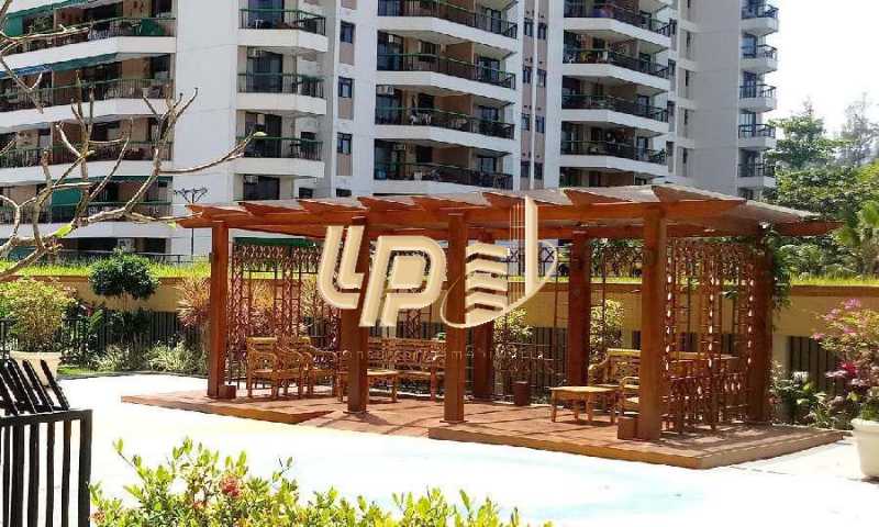 Conheça PHOTO-2019-10-31-12-22-11 do imóvel - Apartamento Condomínio PARQUE DAS ROSAS, Avenida Marechal Henrique Lott,Barra da Tijuca, Rio de Janeiro, RJ À Venda, 2 Quartos, 95m² - LPAP20937 - 21 PHOTO-2019-10-31-12-22-11 - Apartamento Condomínio PARQUE DAS ROSAS, Avenida Marechal Henrique Lott,Barra da Tijuca, Rio de Janeiro, RJ À Venda, 2 Quartos, 95m² - LPAP20937 - 21
