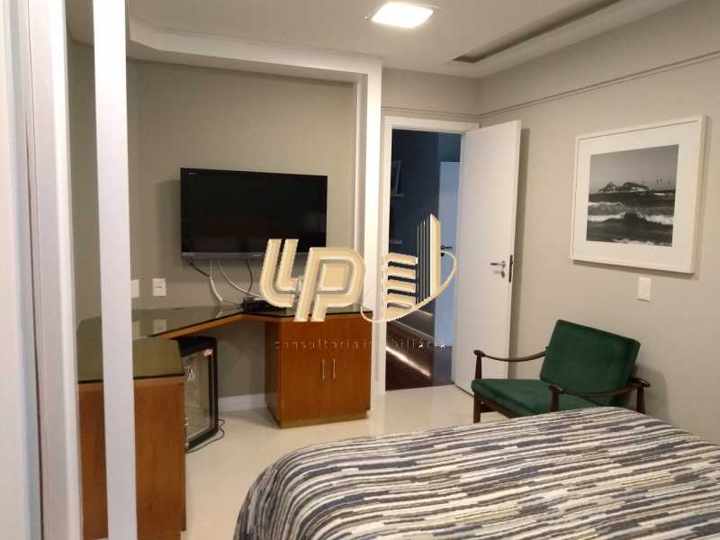 Conheça Suíte 2 do imóvel - Casa em Condominio À Venda - Itanhangá - Rio de Janeiro - RJ - LPCN40039 - 13 Suíte 2 - Casa em Condominio À Venda - Itanhangá - Rio de Janeiro - RJ - LPCN40039 - 13