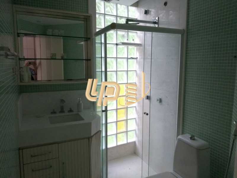 Conheça Banheiro suíte 3 do imóvel - Casa em Condominio À Venda - Itanhangá - Rio de Janeiro - RJ - LPCN40039 - 16 Banheiro suíte 3 - Casa em Condominio À Venda - Itanhangá - Rio de Janeiro - RJ - LPCN40039 - 16
