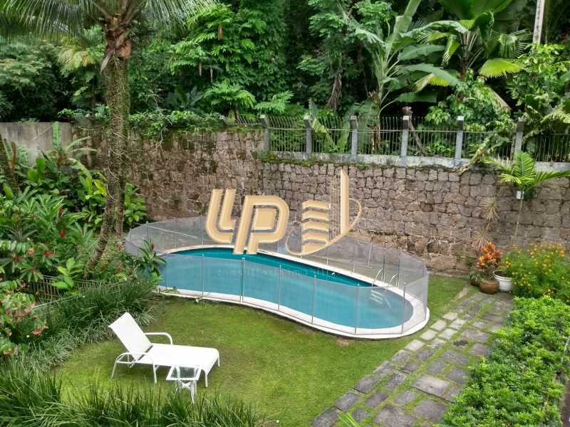 Conheça Piscina do imóvel - Casa em Condominio À Venda - Itanhangá - Rio de Janeiro - RJ - LPCN40039 - 25 Piscina - Casa em Condominio À Venda - Itanhangá - Rio de Janeiro - RJ - LPCN40039 - 25