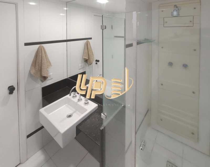 Conheça PHOTO-2020-02-27-12-03-46 do imóvel - Apartamento Condomínio BLUE COAST, Barra da Tijuca, Rio de Janeiro, RJ Para Venda e Aluguel, 2 Quartos, 65m² - LPAP20947 - 11 PHOTO-2020-02-27-12-03-46 - Apartamento Condomínio BLUE COAST, Barra da Tijuca, Rio de Janeiro, RJ Para Venda e Aluguel, 2 Quartos, 65m² - LPAP20947 - 11