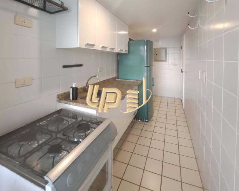 Conheça PHOTO-2020-02-27-12-03-47_1 do imóvel - Apartamento Condomínio BLUE COAST, Barra da Tijuca, Rio de Janeiro, RJ Para Venda e Aluguel, 2 Quartos, 65m² - LPAP20947 - 9 PHOTO-2020-02-27-12-03-47_1 - Apartamento Condomínio BLUE COAST, Barra da Tijuca, Rio de Janeiro, RJ Para Venda e Aluguel, 2 Quartos, 65m² - LPAP20947 - 9