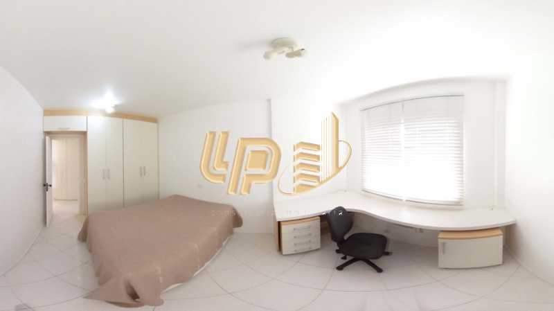 Conheça PHOTO-2020-02-27-12-03-48 do imóvel - Apartamento Condomínio BLUE COAST, Barra da Tijuca, Rio de Janeiro, RJ Para Venda e Aluguel, 2 Quartos, 65m² - LPAP20947 - 13 PHOTO-2020-02-27-12-03-48 - Apartamento Condomínio BLUE COAST, Barra da Tijuca, Rio de Janeiro, RJ Para Venda e Aluguel, 2 Quartos, 65m² - LPAP20947 - 13