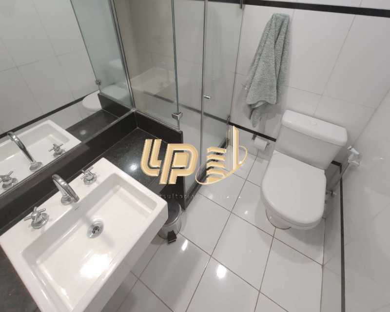 Conheça PHOTO-2020-02-27-12-03-50_2 do imóvel - Apartamento Condomínio BLUE COAST, Barra da Tijuca, Rio de Janeiro, RJ Para Venda e Aluguel, 2 Quartos, 65m² - LPAP20947 - 18 PHOTO-2020-02-27-12-03-50_2 - Apartamento Condomínio BLUE COAST, Barra da Tijuca, Rio de Janeiro, RJ Para Venda e Aluguel, 2 Quartos, 65m² - LPAP20947 - 18