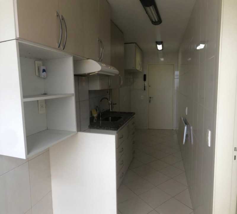 fe8dec90-09c4-4ce3-b8f6-9410d4 - Apartamento de 2 quartos a venda no Condomínio Parque das Rosas, Barra da Tijuca - LPAP21036 - 12